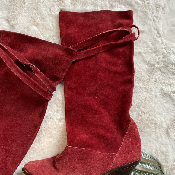 Vintage Suede Boots - Picture 3 of 3